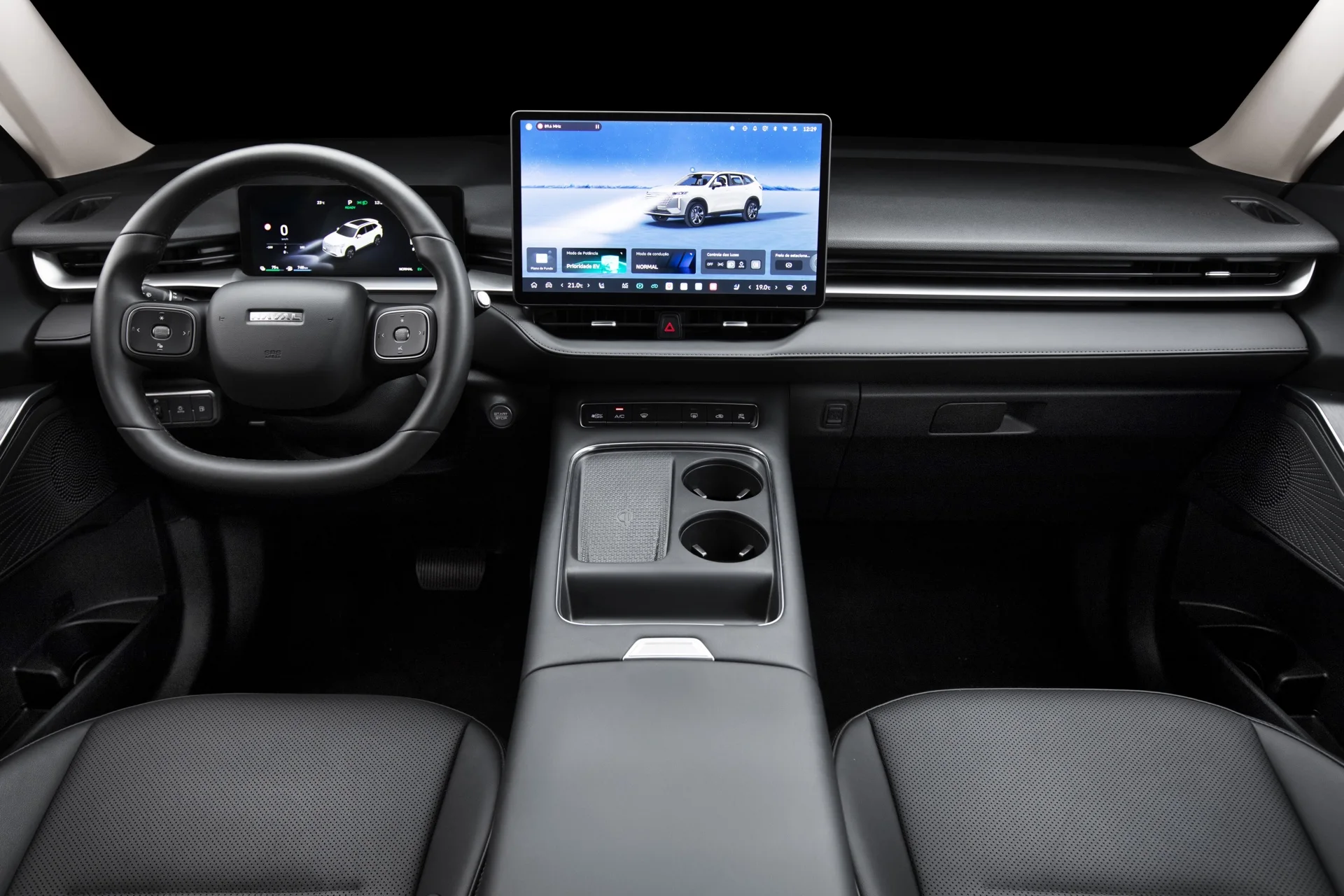 Painel do GWM Haval H6 PHEV19 com volante novo, quadro de instrumentos digital e central multimídia de 14,6 polegadas