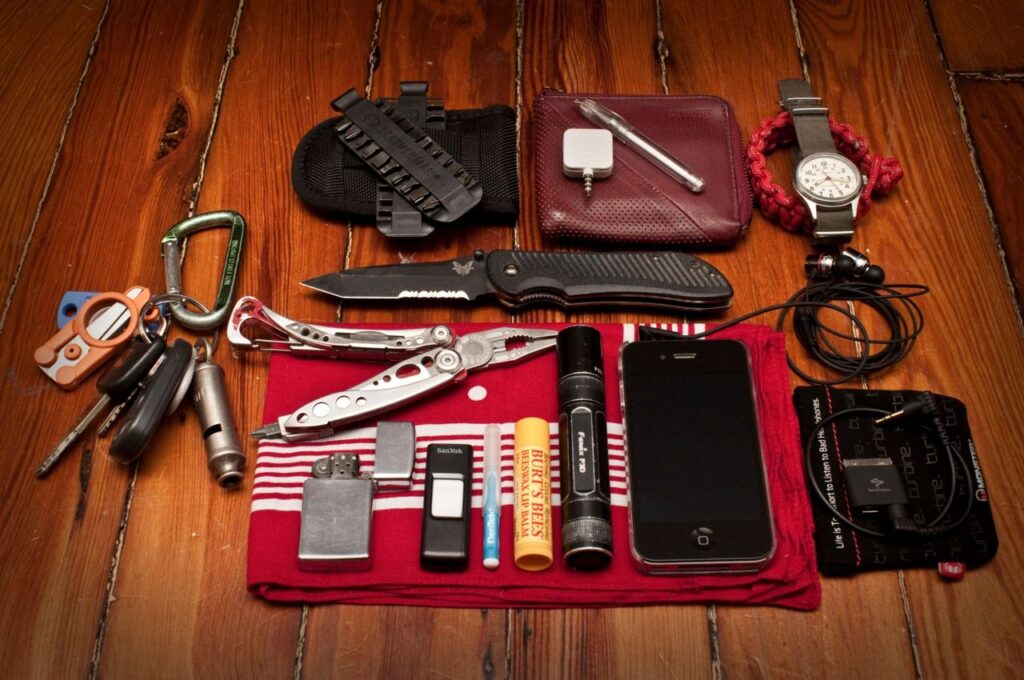 The Digital Nomad's Toolkit: Essential Tech for a Life on the Move