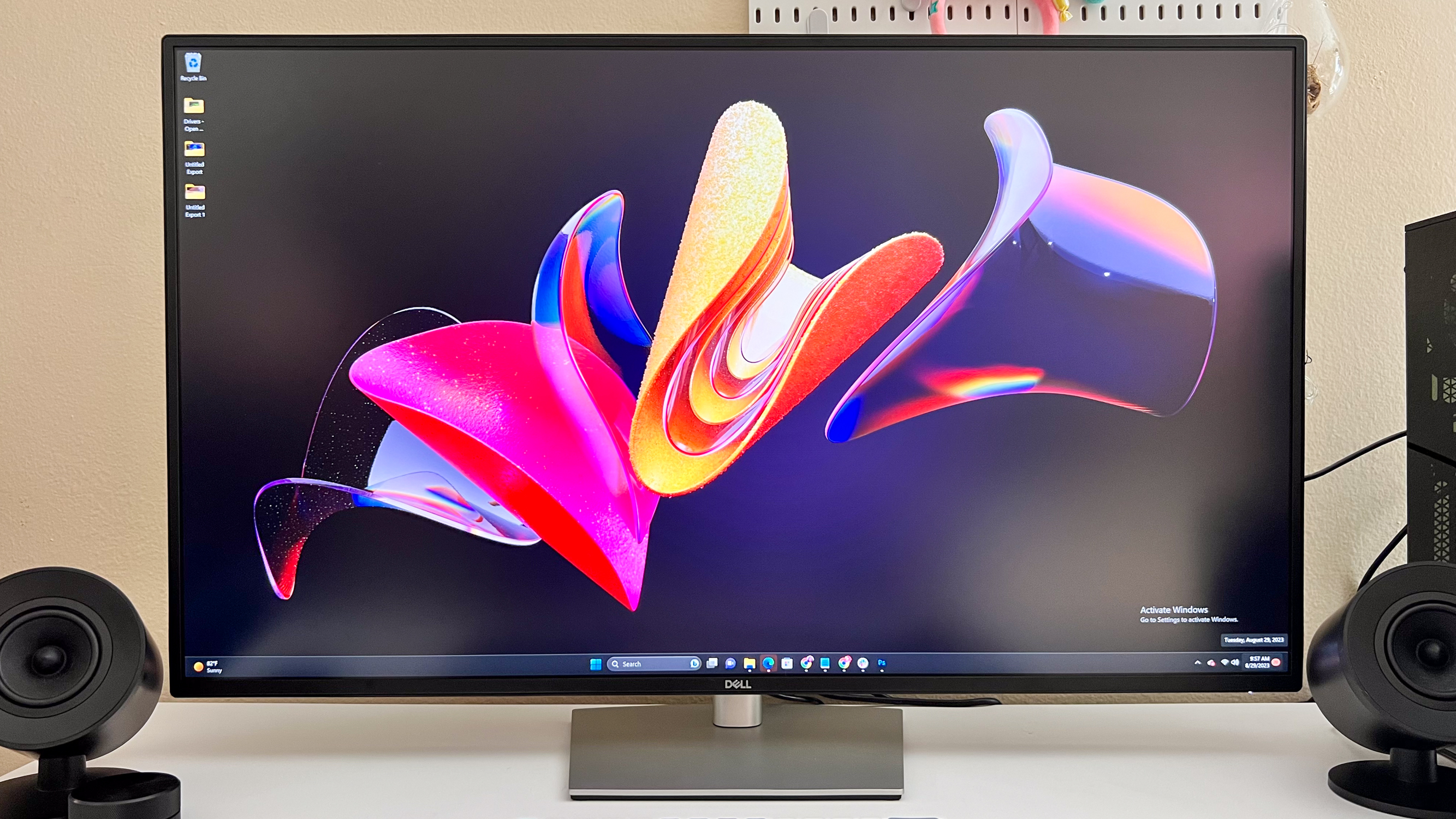 Dell UltraSharp U4323QE on the author's desk